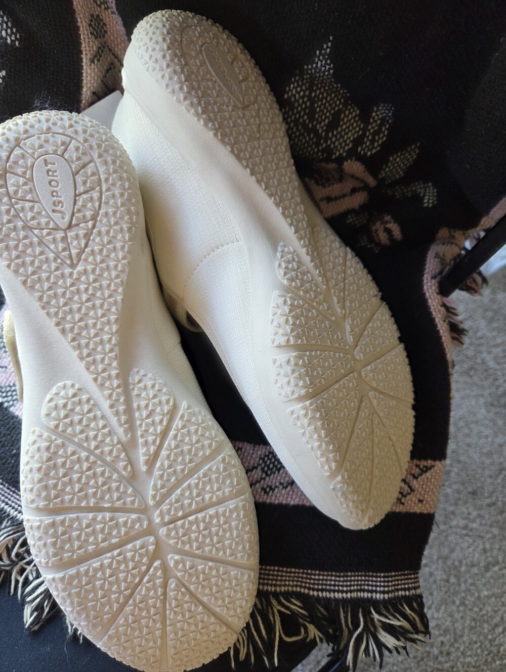 JSport Elegant Cream Mary Jane Flats In Size 10 New With Box - Picture 11 of 12
